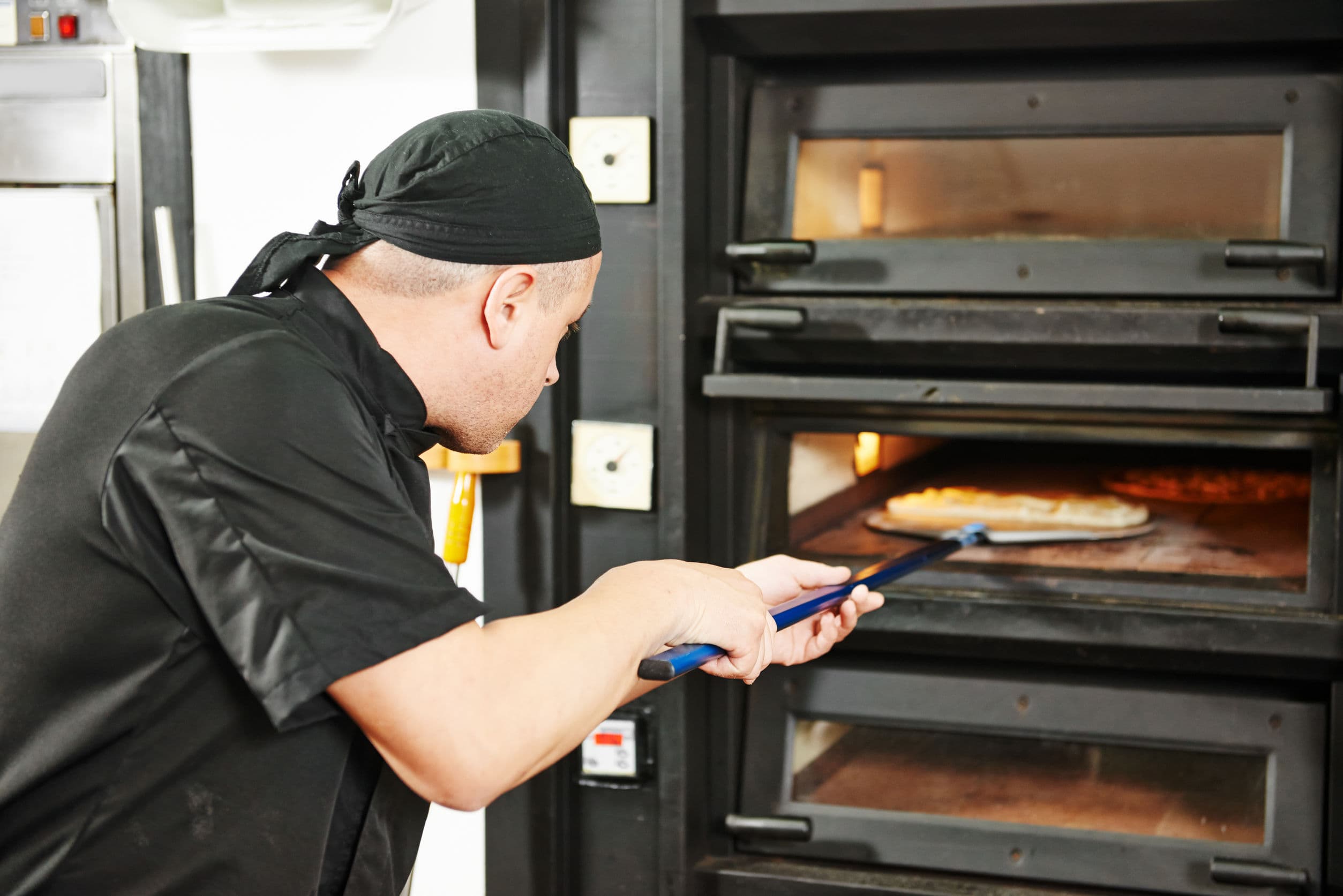 Commercial Microwaves Offer A Leg-Up In The Catering Business