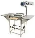 Hobart Hobart HWS-4-C Hand wrap station with 12 hour timer (120/60/1)