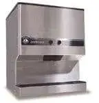 Hoshizaki Hoshizaki DM-200B Ice & Water Dispenser